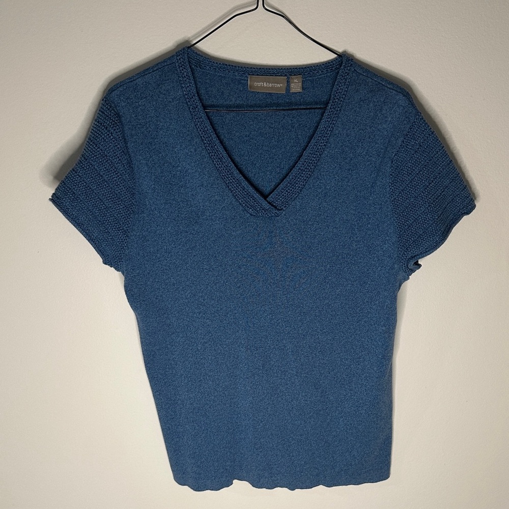 Croft & Barrow Deep Blue Short Sleeve V-Neck Tee
